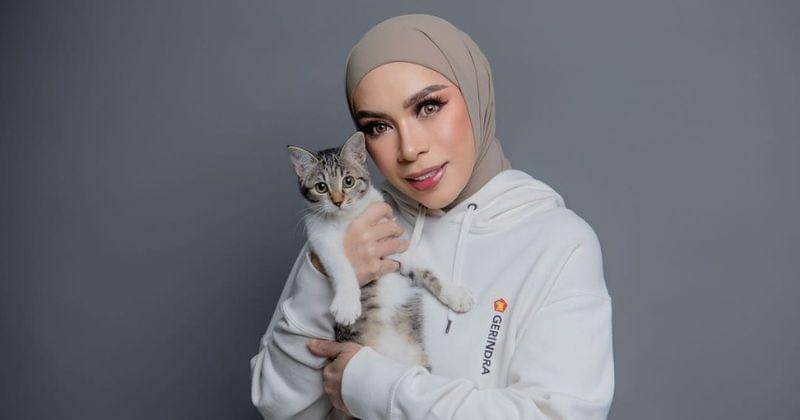 Instagram.com/melly_goeslaw